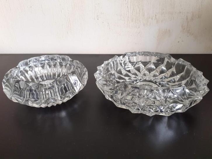 2 Kristallen Asbakken, Antiek en Kunst, Antiek | Glaswerk en Kristal, Ophalen