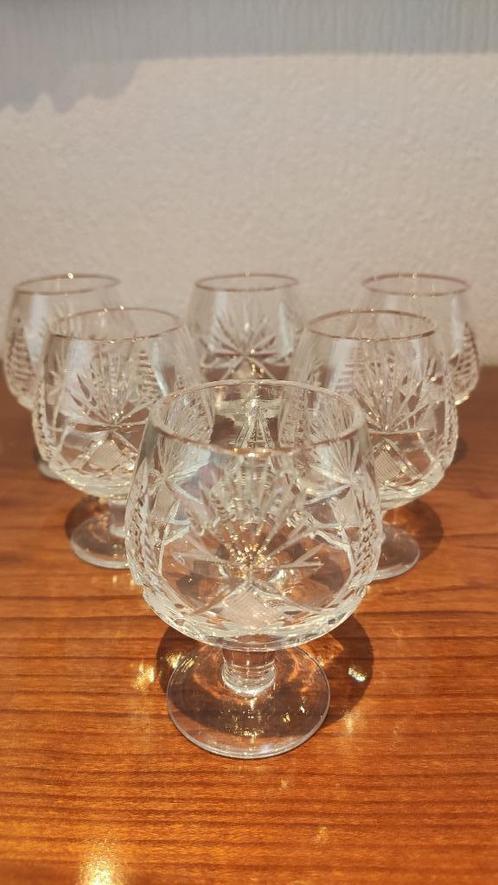6 antieke handgeslepen Boheems kristallen cognac glazen, Antiek en Kunst, Antiek | Glaswerk en Kristal, Verzenden