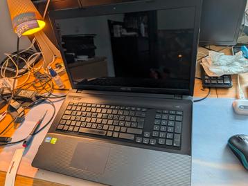 PC portable ASUS 17" - 1 To de disque dur, Enlèvement, Comme neuf