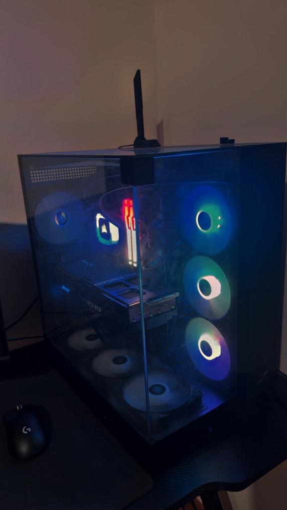 Hoogwaardige gaming-pc — RTX 4070 Ti Super — i7-14700KF, Computers en Software, Desktop Pc's, Zo goed als nieuw, 4 Ghz of meer