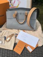 Louis Vuitton city steamer east west Python. FULL SET, Ophalen, Nieuw, Grijs, Leer