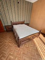 Bed, nachtkastjes en dressoir, Ophalen