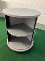 Nachtkastje, Ophalen, Kunststof, Minder dan 45 cm, Zo goed als nieuw