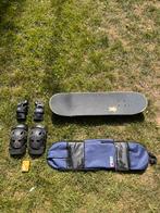 Skateboard met bescherming, tas en griptape-cleaner, Ophalen, Zo goed als nieuw, Skateboard