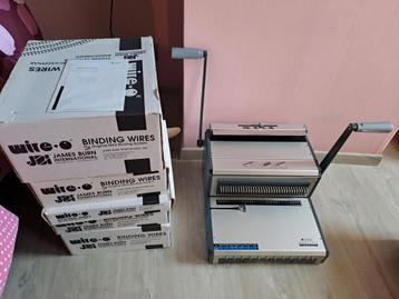 Inbindmachine Unibind met 1200-tal ringen, Enlèvement