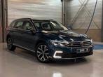 Volkswagen Passat GTE 1.4 PHEV DSG * CAMERA * FULL HISTOR, Stof, Euro 6, 4 cilinders, Blauw