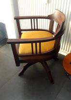 Antieke gerestaureerde Captain chaire., Ophalen