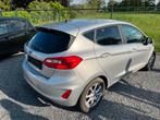Ford Fiesta 1.0 Titan front schade, Auto diversen, Ongevalwagen, Benzine, Ophalen of Verzenden, Handgeschakeld