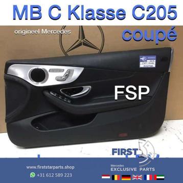C205 deurpaneel Mercedes C Klasse Coupé 2014-2019 R / engels beschikbaar voor biedingen