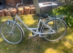 Meisjesfiets voor jongeren, Fietsen en Brommers, Fietsen | Dames | Damesfietsen, Ophalen, Gebruikt, Overige merken, Versnellingen