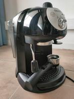 Koffiemachine espresso Delonghi, Ophalen, Zo goed als nieuw, Koffiemachine, Gemalen koffie