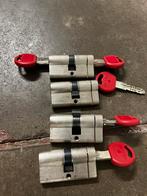 Veiligheid cilinderslot L60 = 30/30 Tekno Pro Gepatenteerd, Doe-het-zelf en Bouw, Hang- en Sluitwerk, Ophalen, Zo goed als nieuw