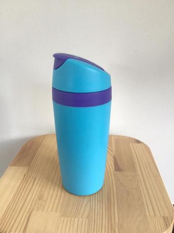 Tupperware thermische beker beschikbaar voor biedingen