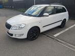Skoda Fabia Combi 1.6 TDI Elegance, Auto's, Voorwielaandrijving, Euro 5, Stof, Zwart