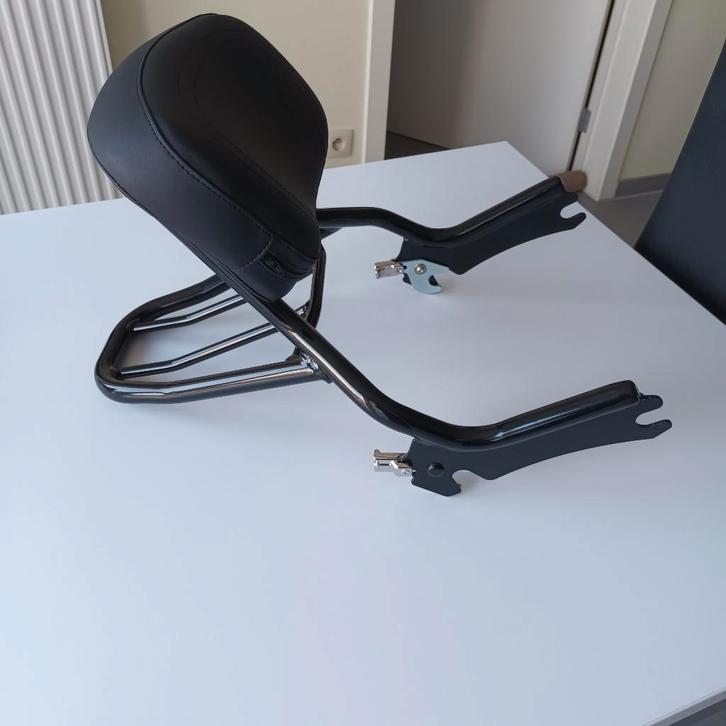 BMW R18 Afneembare sissybar/bagagerek, Motoren, Accessoires | Koffers en Tassen, Zo goed als nieuw, Ophalen