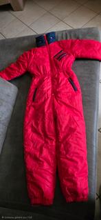 Combinaison de ski t128, Ski