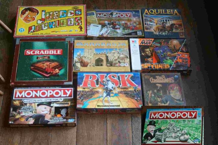 10 spellen risk, scrabble, monopoly, aquileia, maharadja,..., Hobby en Vrije tijd, Gezelschapsspellen | Bordspellen, Zo goed als nieuw