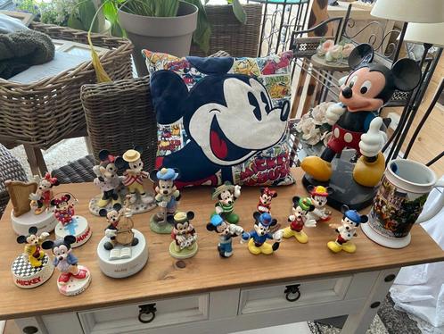 mickey en minnie mouse verzameling 18 stuks, Verzamelen, Disney, Nieuw, Beeldje of Figuurtje, Mickey Mouse, Ophalen of Verzenden