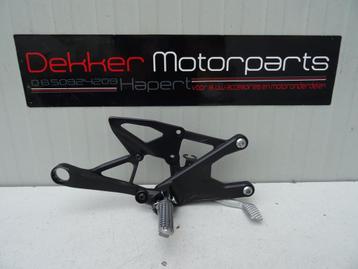 Rem set / Rechter voetsteun Yamaha YZF R1 2015-2016-2017 > beschikbaar voor biedingen