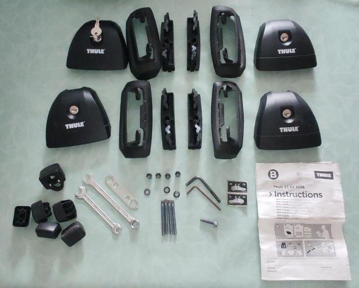 Thule 3028 kit de montage BMW + barre de toit, Auto diversen, Dakdragers, Gebruikt, Ophalen