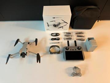 DJI MINI 4 PRO Smart contr- FLY MORE - occasion - zgan beschikbaar voor biedingen