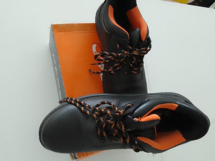 Chaussures de travail GERBA, Bricolage & Construction, Vêtements de sécurité, Comme neuf, Enlèvement ou Envoi