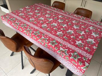 Vintage stoffen tafelkleed Kerstmis beschikbaar voor biedingen
