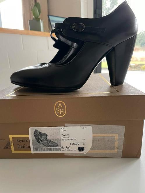 Zwarte pumps met hak van topmerk Alberto Fermani - mt 38, Vêtements | Femmes, Chaussures, Escarpins, Noir, Enlèvement ou Envoi