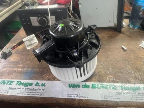Kachel Ventilatiemotor van een Opel Insignia, Auto-onderdelen, Overige Auto-onderdelen, Opel, Gebruikt, 3 maanden garantie