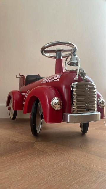 Brandweer loopwagen beschikbaar voor biedingen