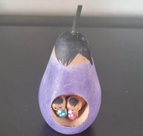 Schattig peertje met kleine kokeshi's, Antiek en Kunst, Kunst | Beelden en Houtsnijwerken, Verzenden