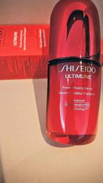 SHISEIDO ultimune Power Infusing Serum ( Nieuw ), Ophalen of Verzenden, Nieuw, Gehele gezicht, Verzorging