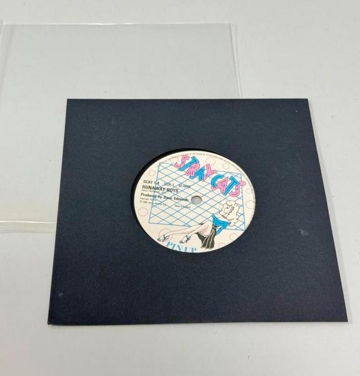 VINYLE STRAY CATS Runaway 7" garçons 1980, SCAT 1, Setzer, CD & DVD, Vinyles Singles, Comme neuf, Single, Rock et Metal, 7 pouces