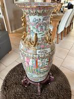 Grote Chinese porselein vaas 93cm met voet Famille Rose, Antiek en Kunst, Ophalen