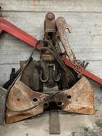 Godet compressible et godets pour excavatrice, Enlèvement, Excavatrice