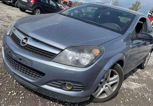 Opel astra gtc 1.4essence airco attache remorque airco 66kw, Auto's, Opel, Particulier, Astra, ABS, Airbags, Airconditioning, Alarm