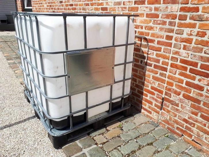 regenton 1000 liter, Tuin en Terras, Regentonnen, Zo goed als nieuw, Kunststof, 150 liter of meer, Met kraantje, Ophalen of Verzenden