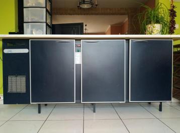 Frigo de comptoirs 3 portes beschikbaar voor biedingen