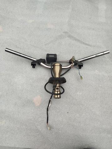 originele Naked stuur incl teller MBK Nitro  beschikbaar voor biedingen