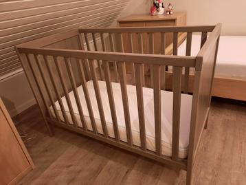 Kinderbedje (geen gebruikssporen) beschikbaar voor biedingen