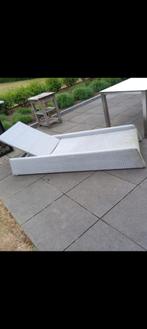 Ligbed zonder kussen op wielen voor buiten, Tuin en Terras, Ligbedden, Ophalen, Gebruikt, Kunststof, Verstelbaar