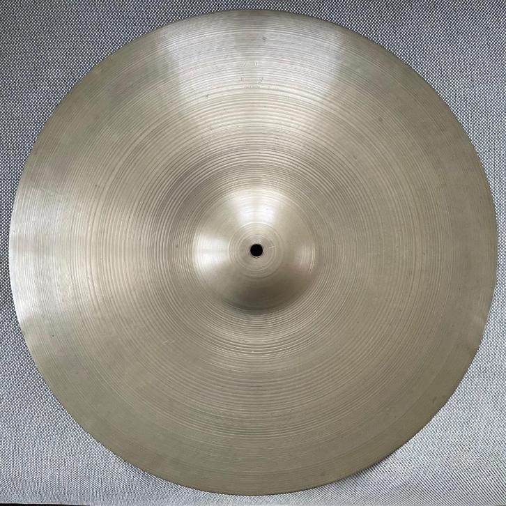 Zildjian Avedis 20“ Trans Stamp Type IV '52-'53 1950g, Muziek en Instrumenten, Drumstellen en Slagwerk, Gebruikt, Overige merken