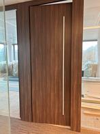 porte contemporaine de grande qualité bois massif h 2.56x1m