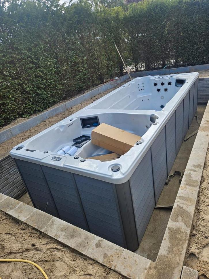 Spa de nage combiné avec jacuzzi, Jardin & Terrasse, Accessoires de piscine, Enlèvement ou Envoi