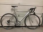 Velo de course aluminium taille M 28 pouces., 28 inch, Heren, Aluminium, Zo goed als nieuw