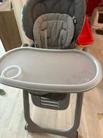 Chicco kinderstoelen met accessoires, Kinderen en Baby's, Kinderstoelen, Ophalen, Gebruikt, Meegroeistoel, Gordel(s)