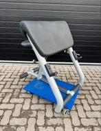 Technogym Element Scott curl !! Perfecte staat!, Ophalen of Verzenden