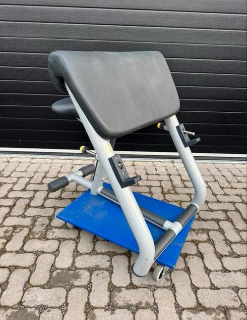 Technogym Element Scott curl !! Perfecte staat!, Sport en Fitness, Fitnessmaterialen, Ophalen of Verzenden
