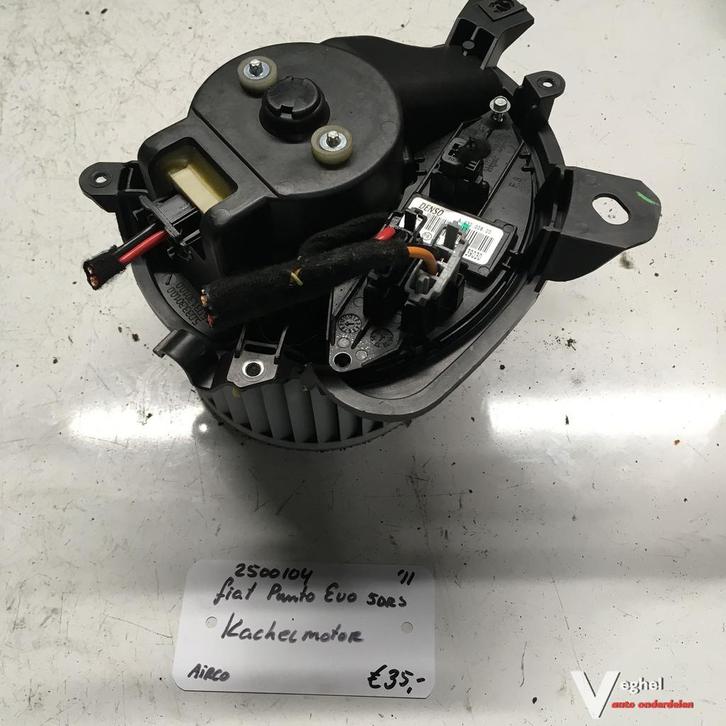 Fiat Punto Evo 5drs  2011 2500104  Kachelmotor (airco) A 430, Auto-onderdelen, Airco en Verwarming, Gebruikt, Ophalen of Verzenden