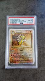 Sandslash Legendary Collection Inverse Holo PSA 8, Comme neuf, Enlèvement ou Envoi, Booster box